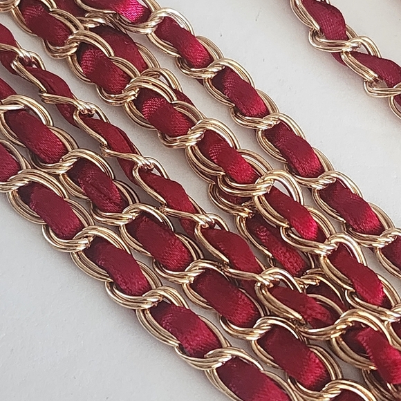 Multi Strand Gold Chain with Red Satin Ribbon Necklace Earrings Set New - Picture 4 of 9